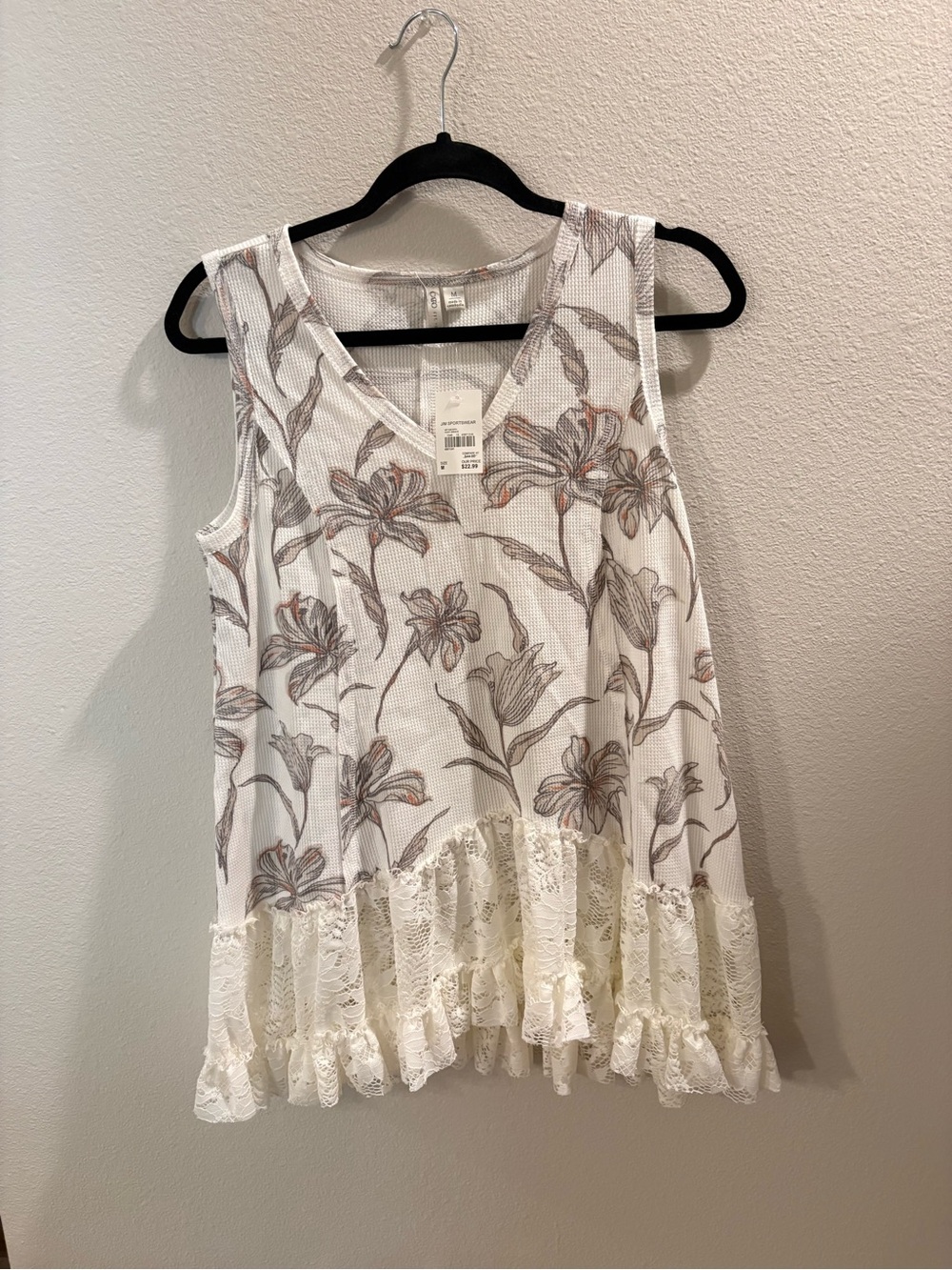 Cato White Floral V-Neck Tank with Lace Ruffle Hem